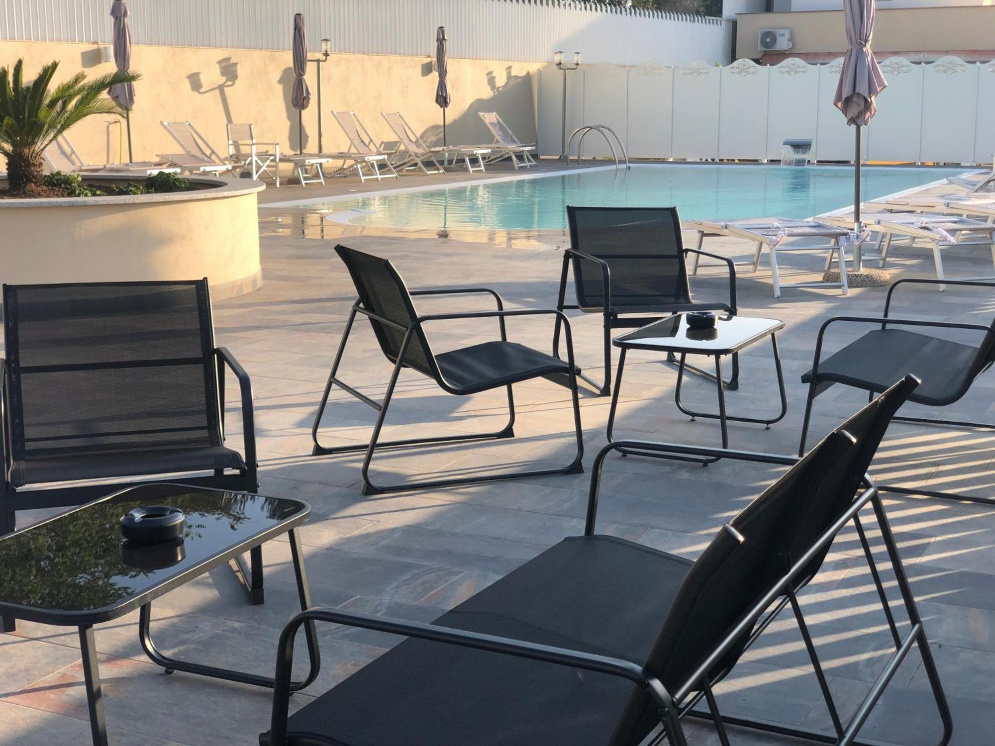 Aparthotel Bloom Tropea Ciaramiti Esterno foto